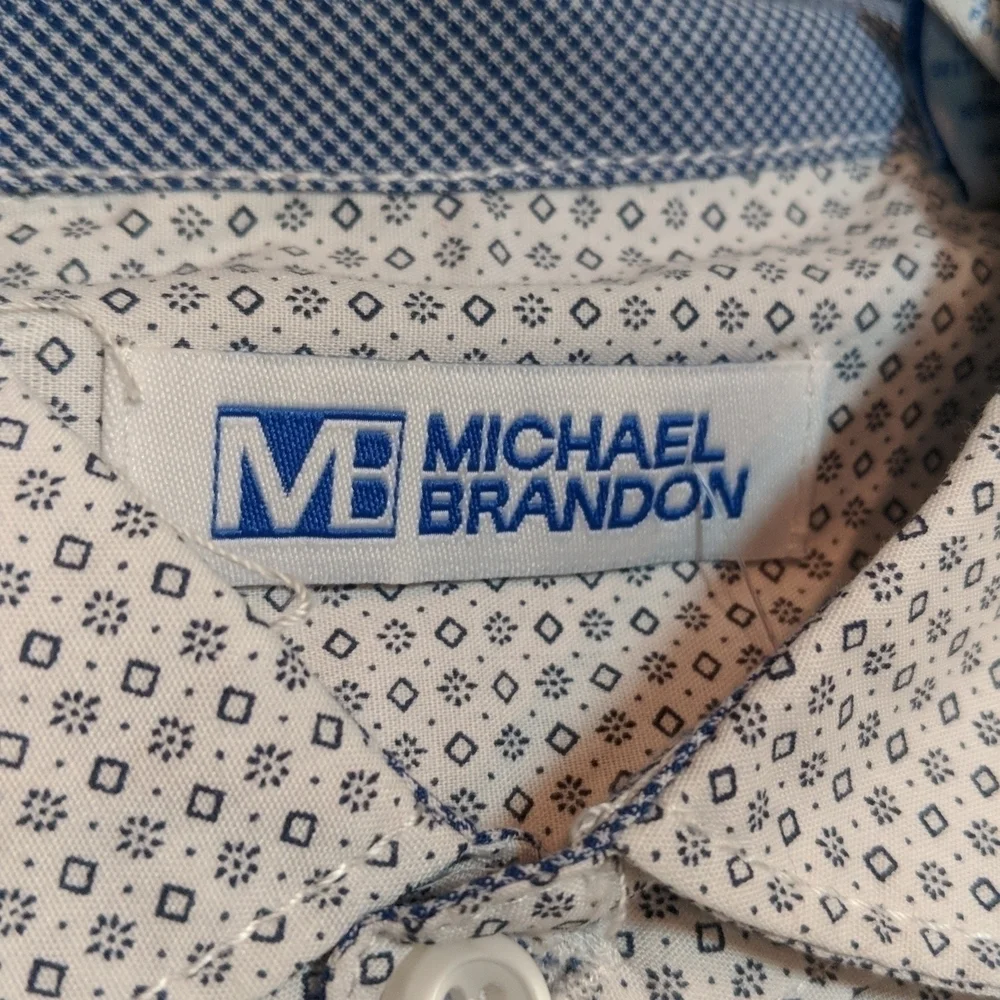 Michael Brandon Men's Short Sleeve Button Down Shirt New Size Medium - Picture 3 of 8